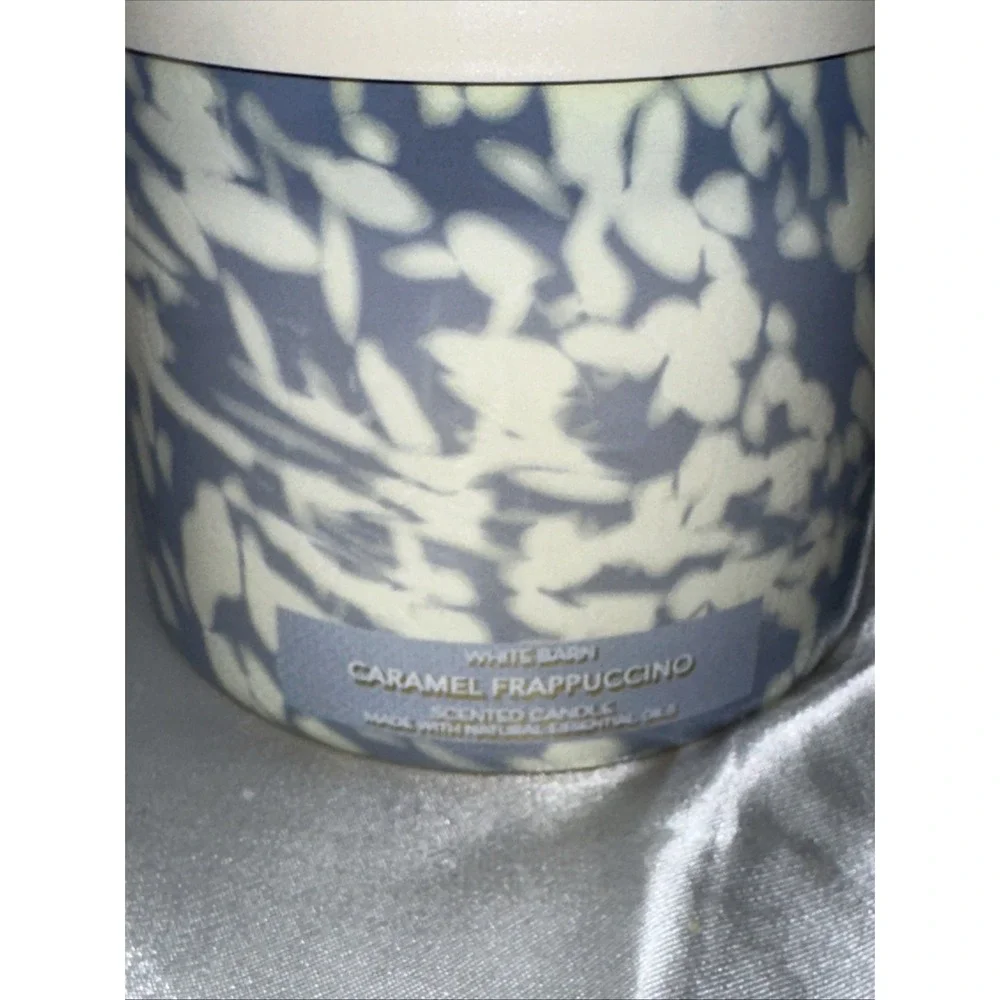 White Barn Caramel Frappuccino 3 Wick Scented Candle 14.5 oz Bath & Body Works
